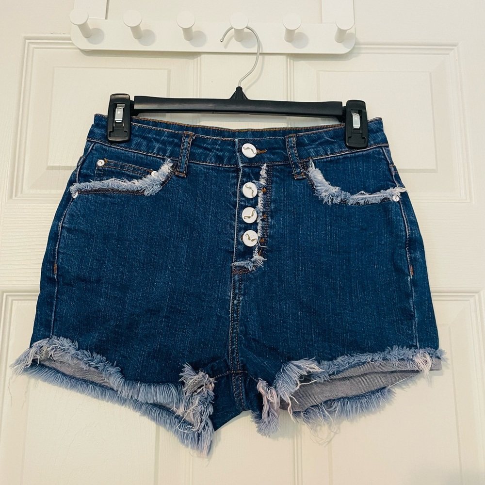 Brand new In's DENIM jean SHORTS